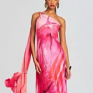 HEMANT & NANDITA Pink and Coral Floral Print Maxi Dress
